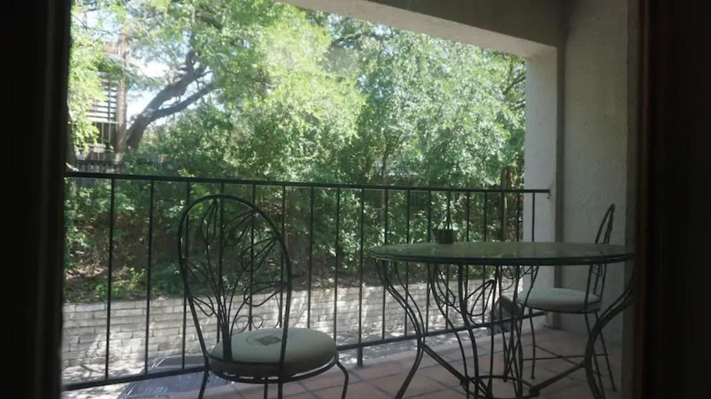 1104 Shoal Creek Blvd #14, Austin, TX 78701