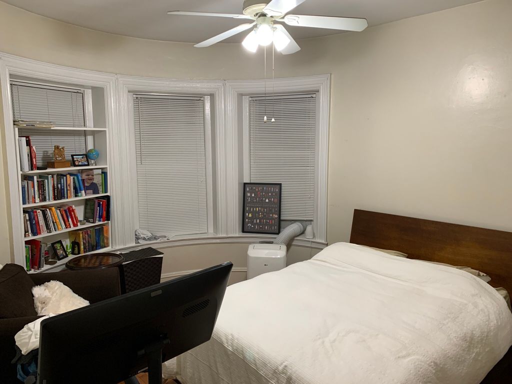 1477 Beacon St #8, Brookline, MA 02446