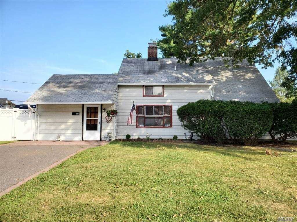 108 Red Maple Drive N, Levittown, NY 11756 Trulia