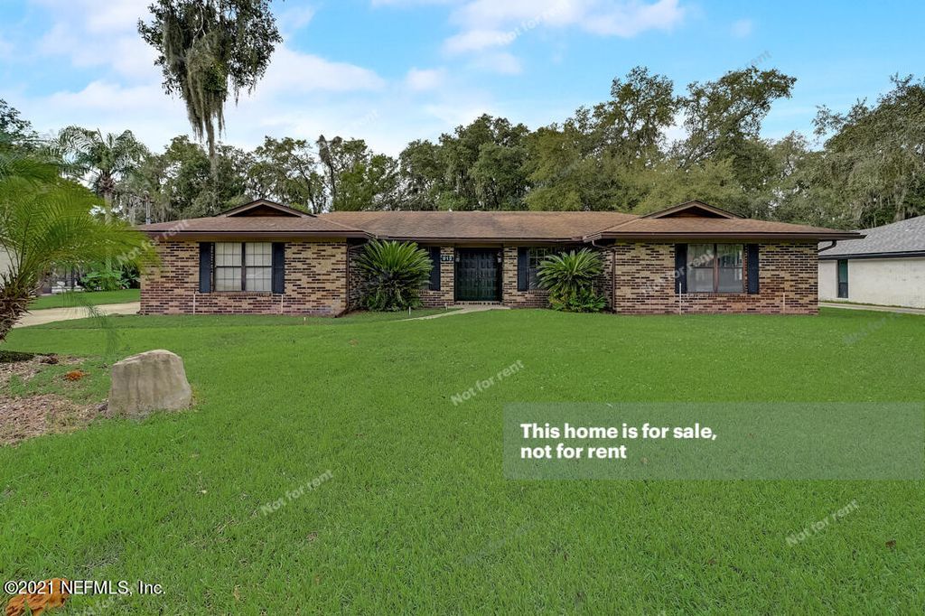 912 Fruitwood Dr, Saint Johns, FL 32259