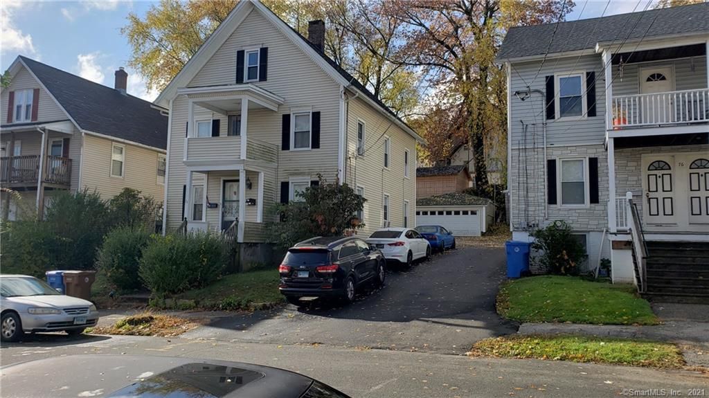 72 Cliff St, Shelton, CT 06484