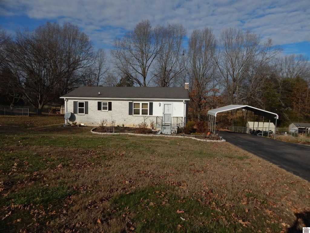 1009 Oak Grove Cir, Benton, KY 42025 Trulia