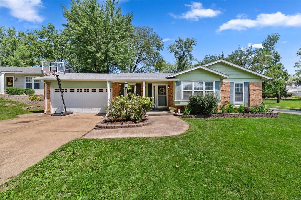 359 Palermo Dr, Ballwin, MO 63021 Trulia