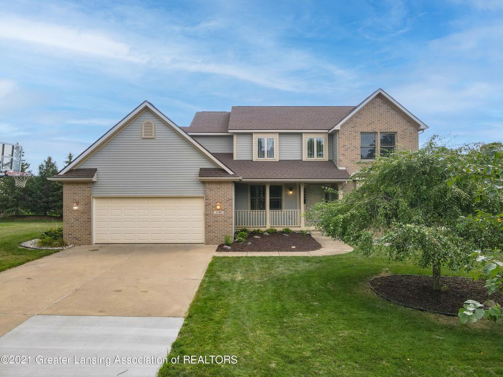 3199 Granview Ln, Dewitt, MI 48820