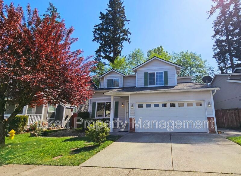 5715 Gateway Ln NE, Bremerton, WA 98311