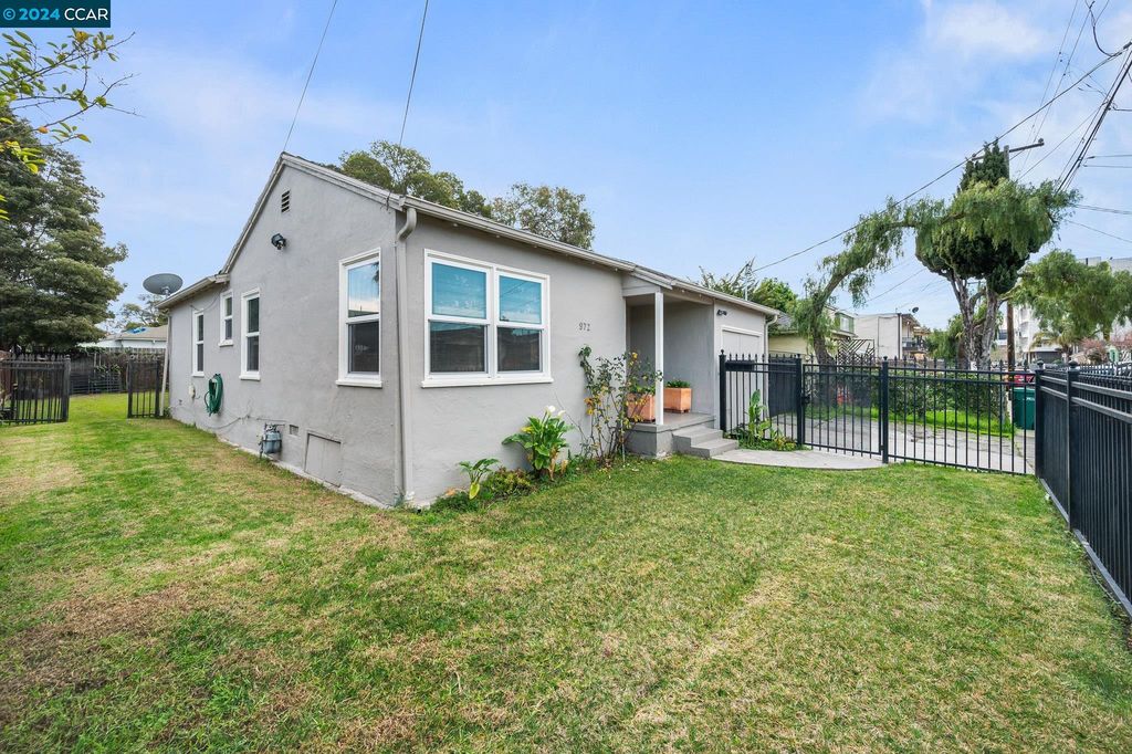 972 72nd Ave, Oakland, CA 94621