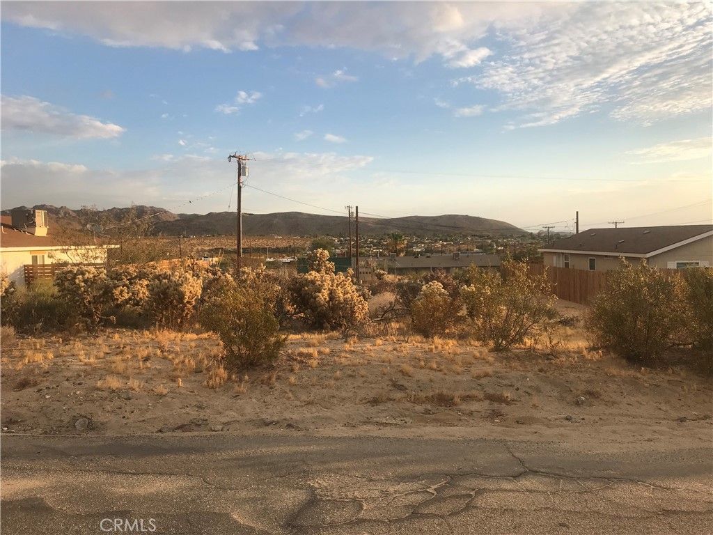 61776 Division St, Joshua Tree, CA 92252