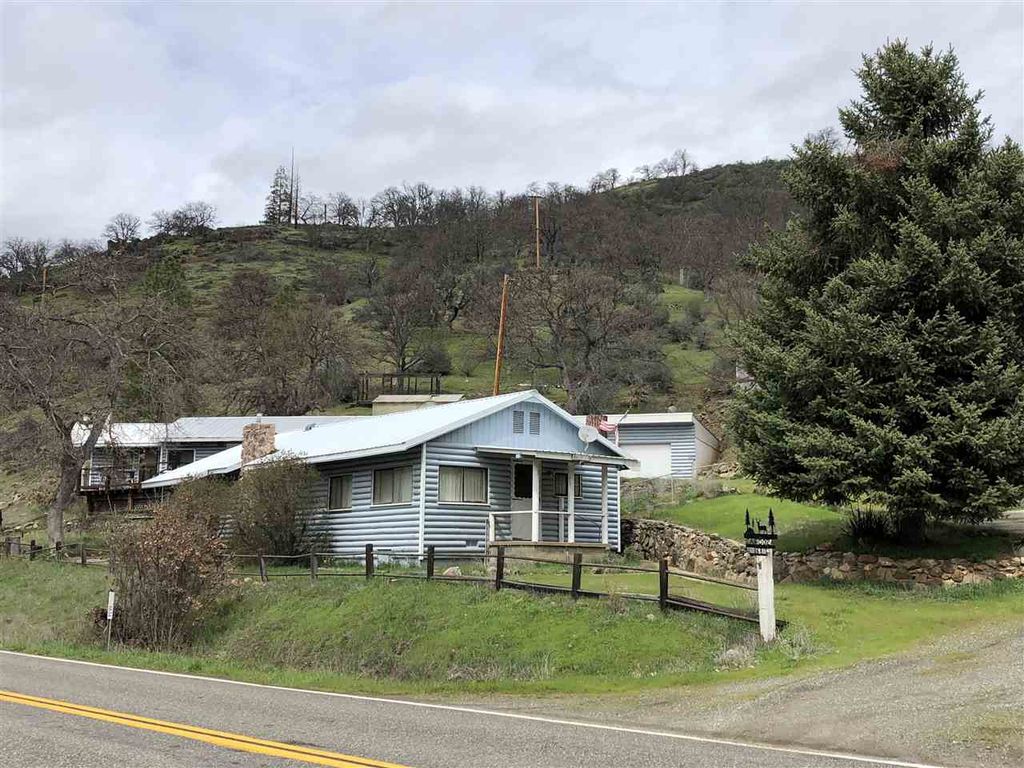 16811 Highway 96, Klamath River, CA 96050