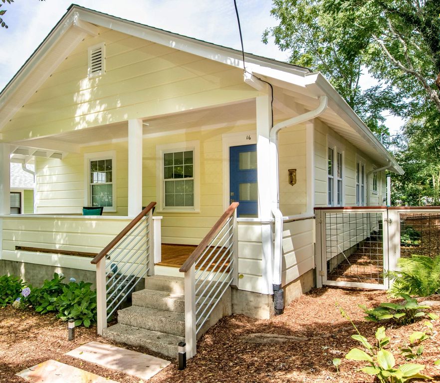 16 Monroe Pl, Asheville, NC 28801