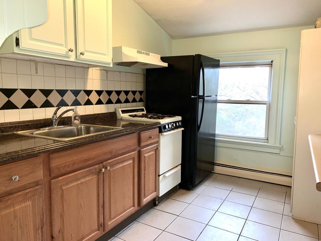 366 Whalley Ave #3, New Haven, CT 06511