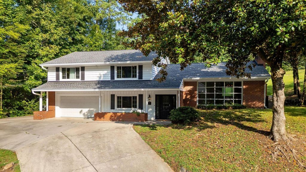 103 James Ave NW, Cleveland, TN 37311