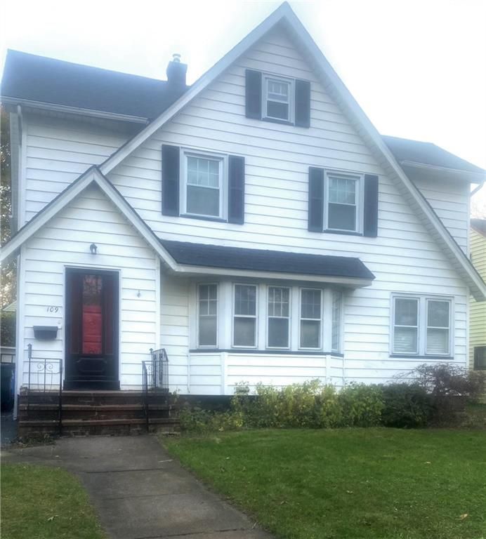 109 Redwood Rd, Rochester, NY 14615