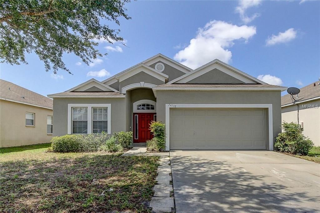 24738 Portofino Dr, Lutz, FL 33559