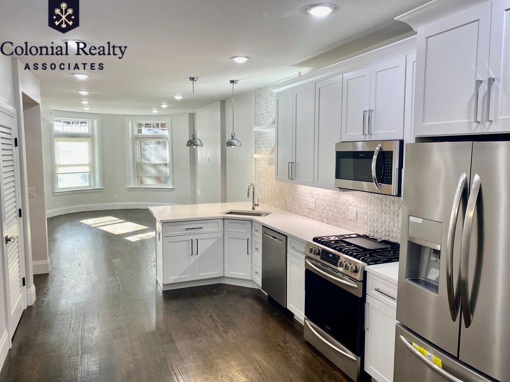 9 Strathmore Rd #1, Brookline, MA 02445