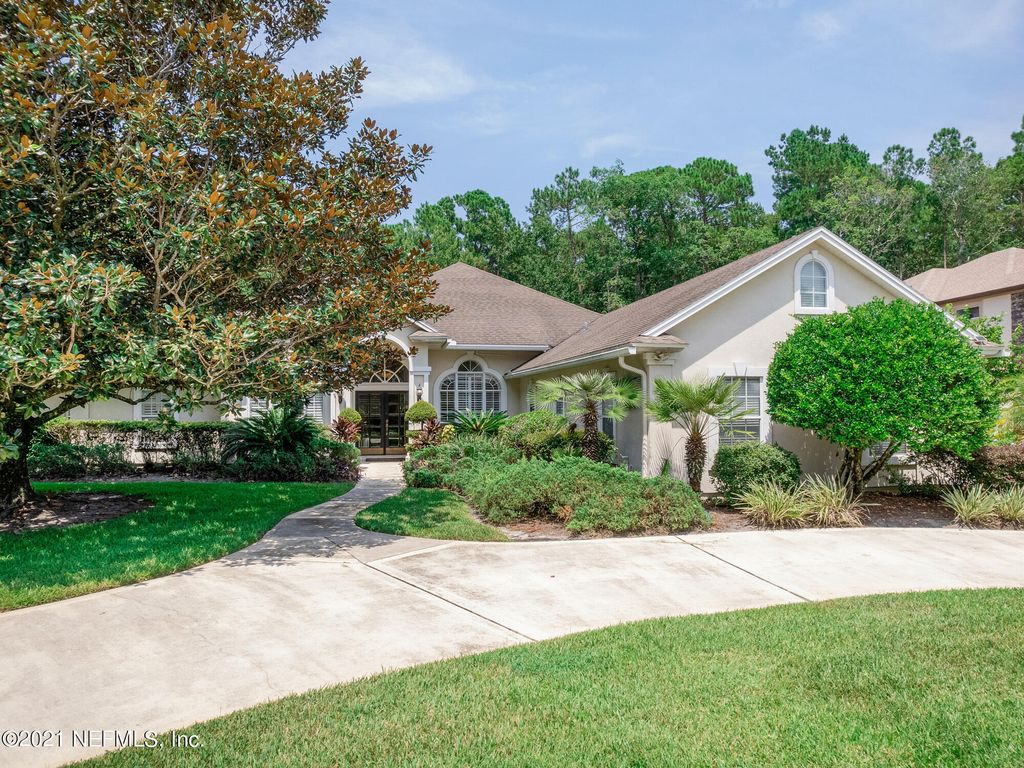 7931 Vineyard Lake Rd N, Jacksonville, FL 32256