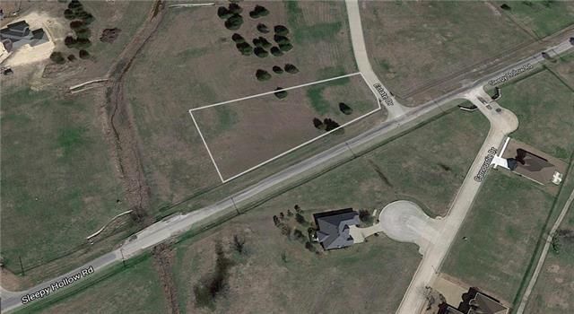 1304 Estate Dr, Ennis, TX 75119