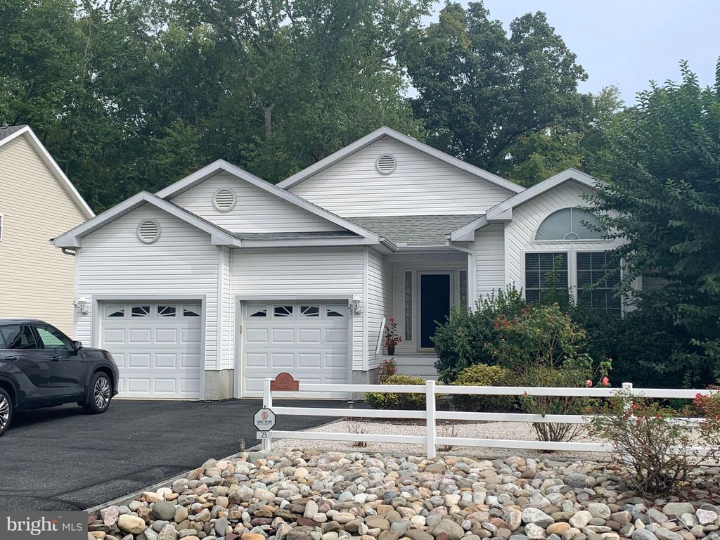 25 Links Ln, Berlin, MD 21811