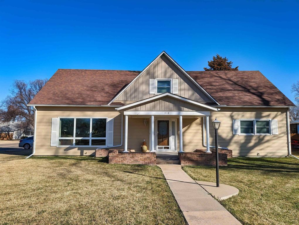 318 W 5th St, Quinter, KS 67752 MLS 203015 Trulia