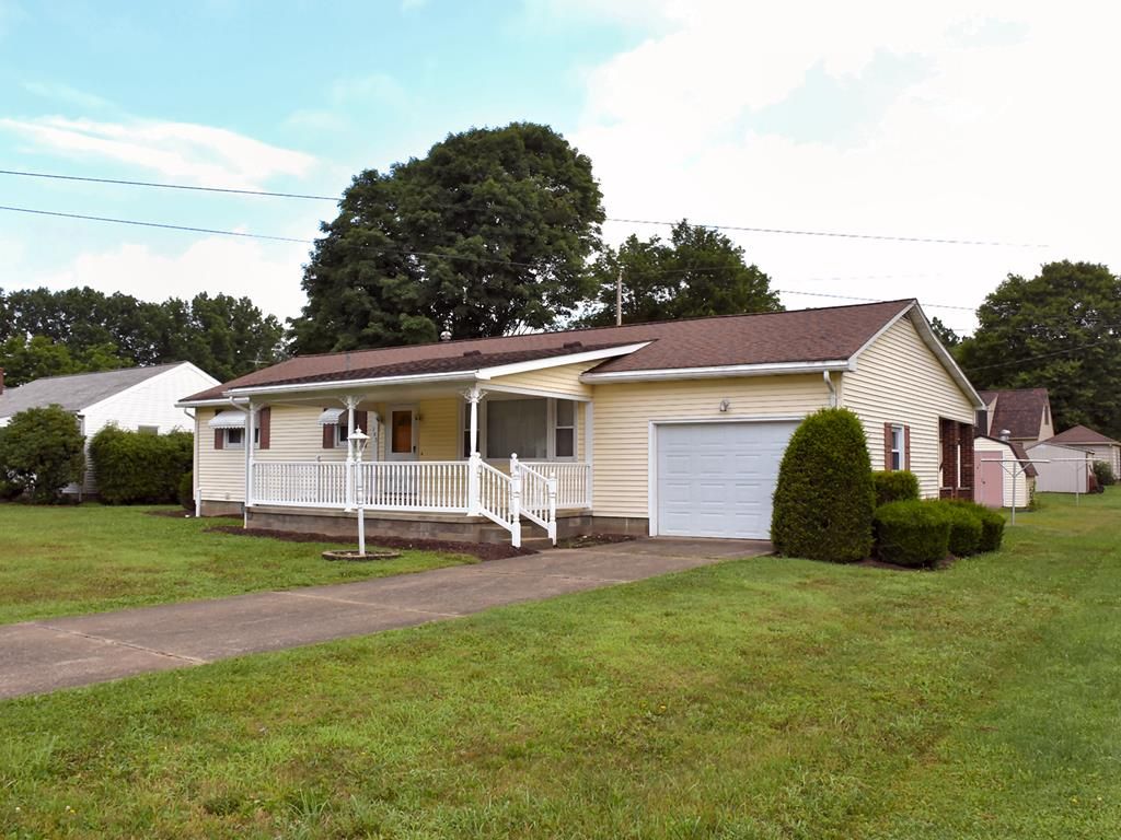 183 S Franklin St, Cochranton, PA 3 Bed, 2 Bath SingleFamily Home 22 Photos Trulia