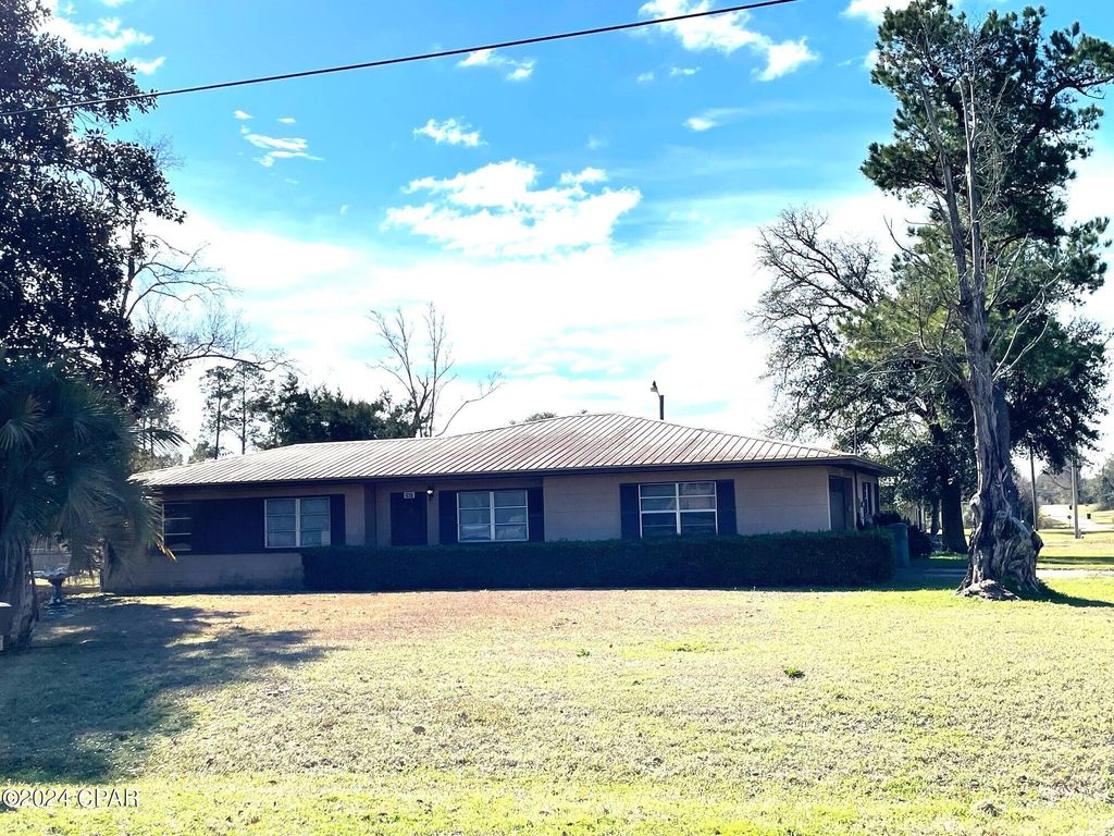 2437 Park Ave, Alford, FL 32420 Trulia