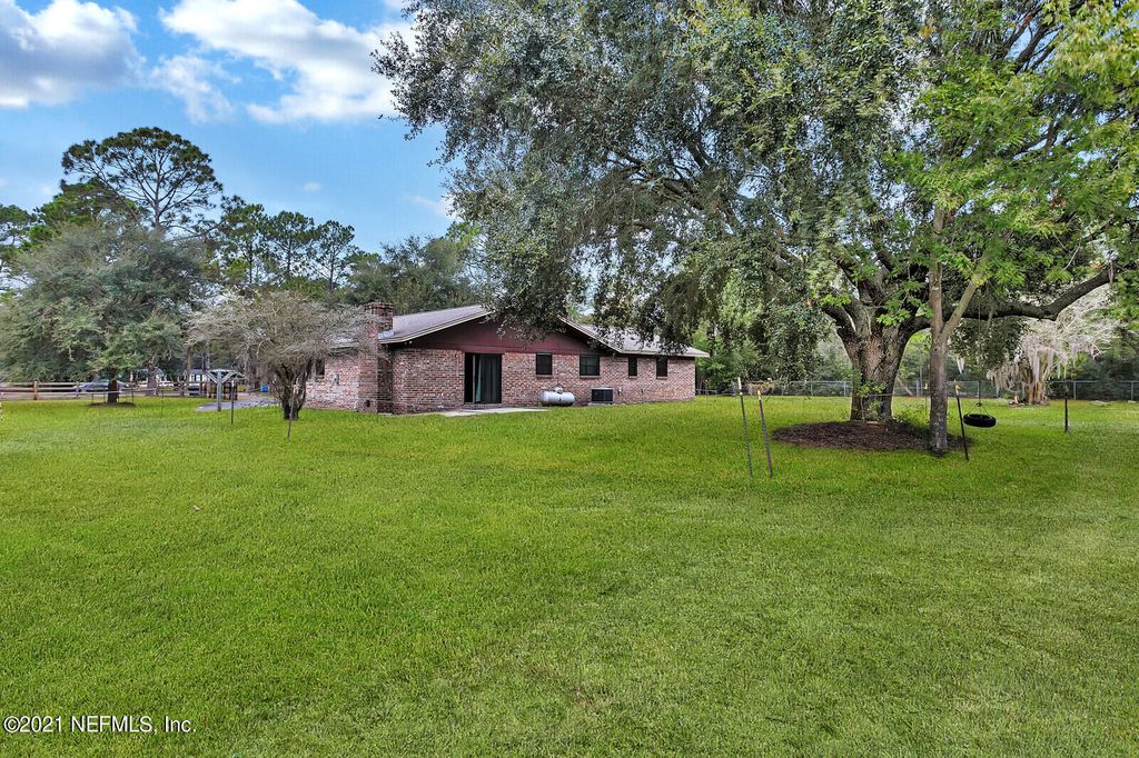 14151 Grover Rd, Jacksonville, FL 32226