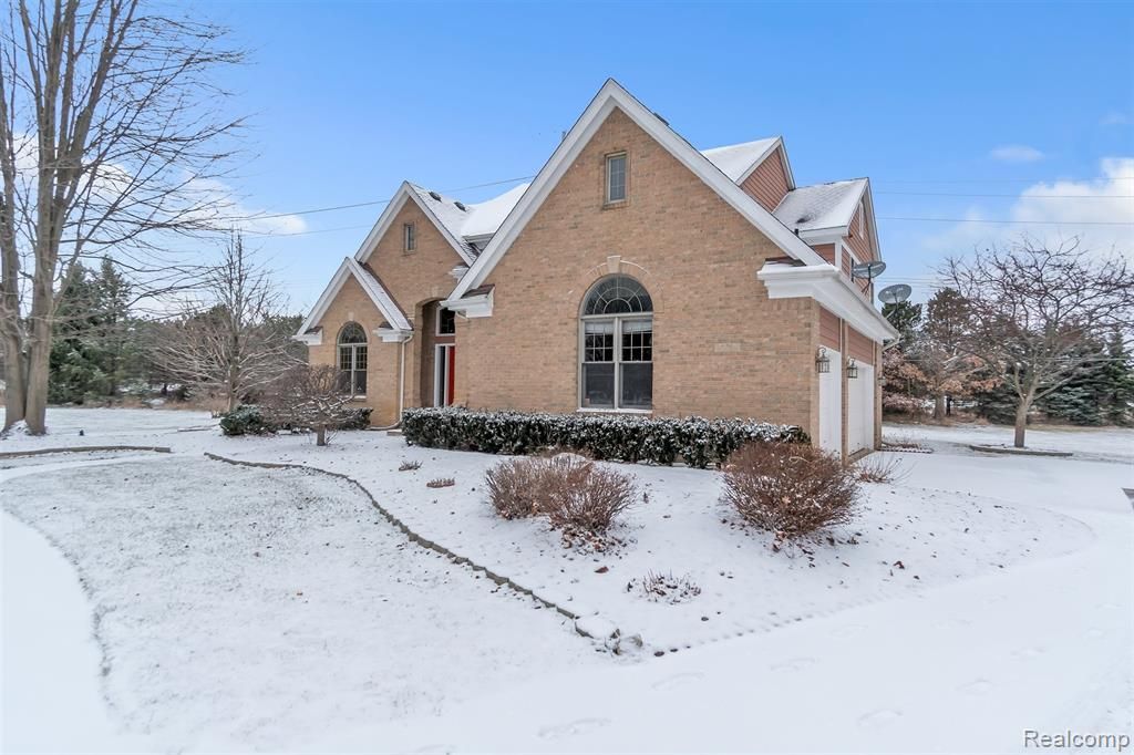 179 Gailes Ct, Highland, MI 48357 Trulia