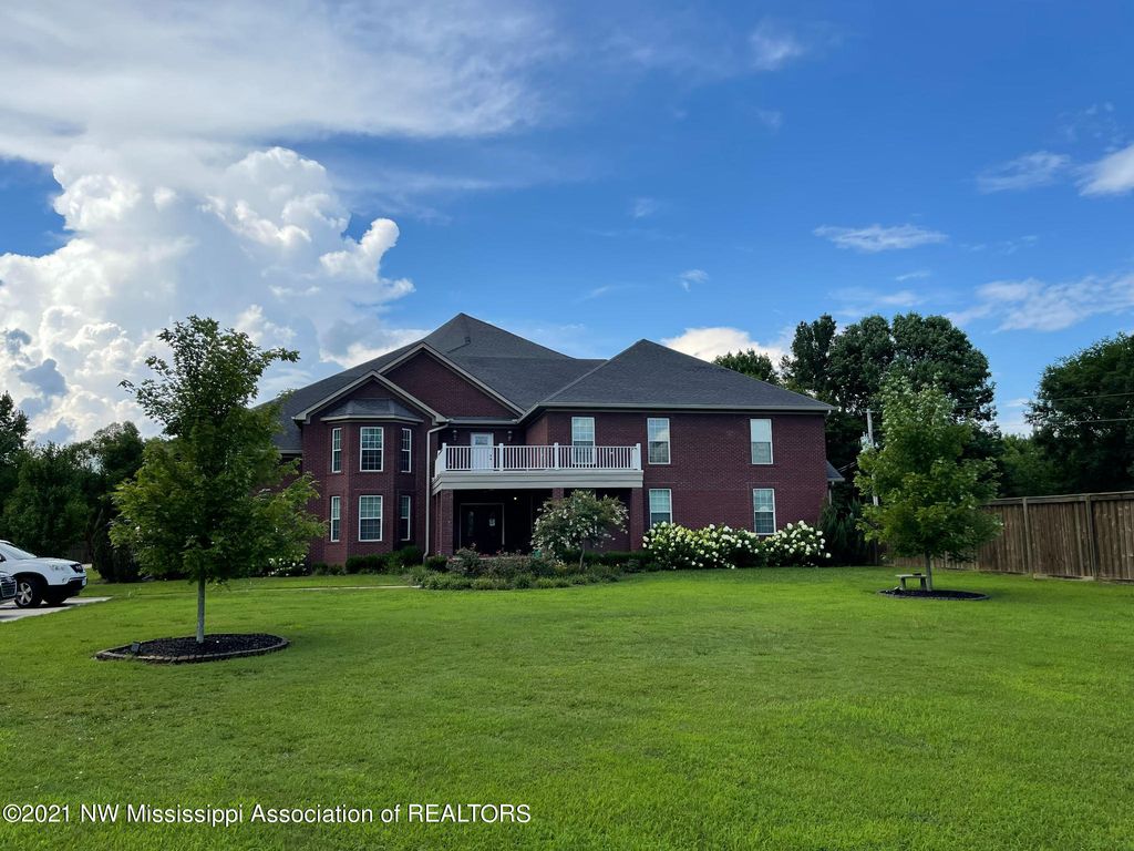 homes for sale in corinth ms