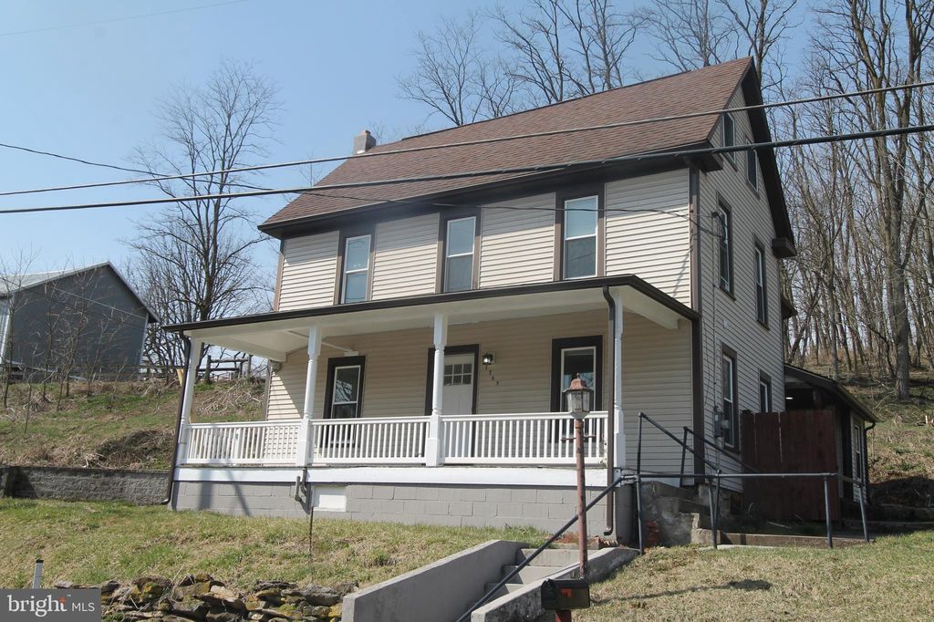 1765 Houserville Rd, State College, PA 16801