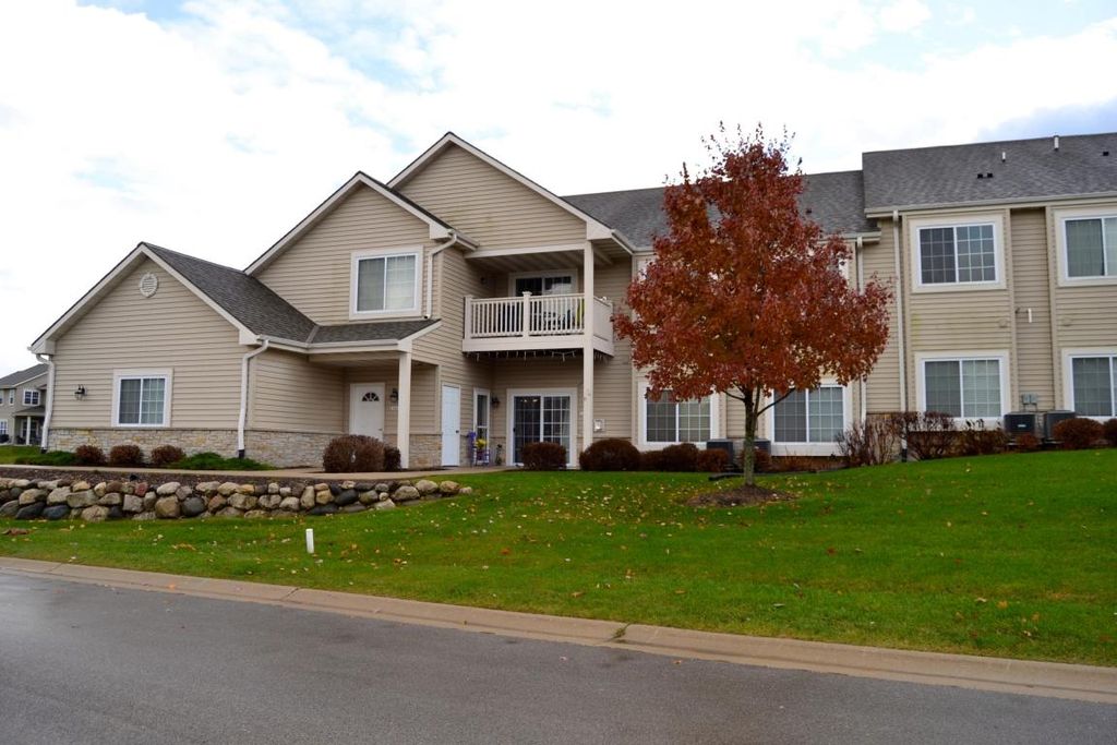 21864 N Weather Edge Cir, Lannon, WI 53046 Trulia