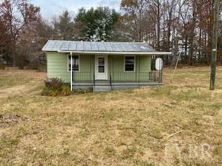 105 Valentine Dr, Lynch Station, VA 24571