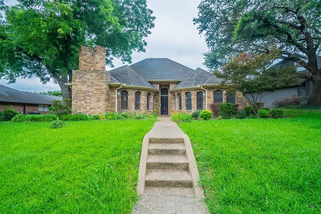 3106 Cambridge Dr, Rowlett, TX 75088