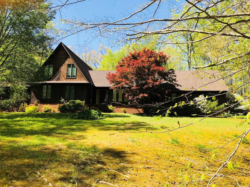 1740 Winky St, Farmville, VA - 4 Bed, 3 Bath Single-Family Home - 44