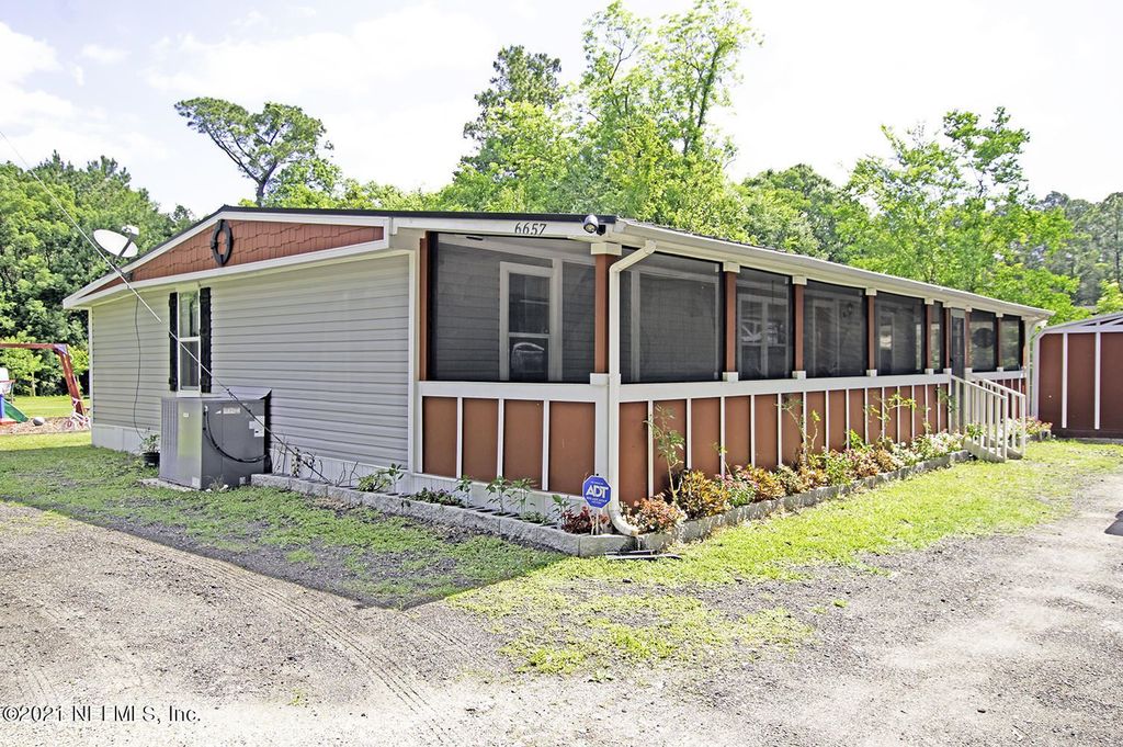 6657 Iralou Rd, Jacksonville, FL 32254