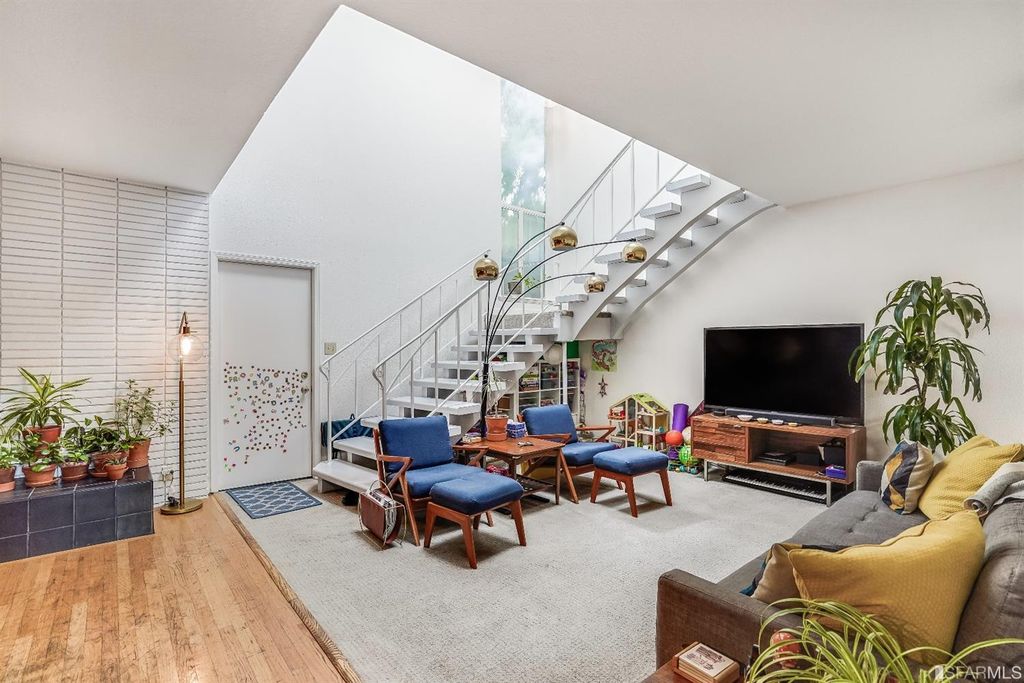 333 Haight St #3, San Francisco, CA 94102