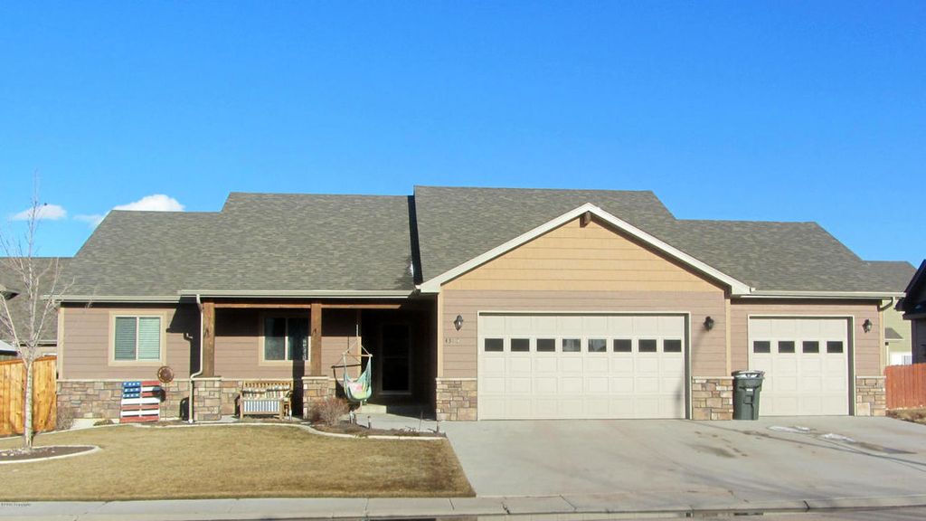 4303 Quarter Circle Ct, Gillette, WY 82718