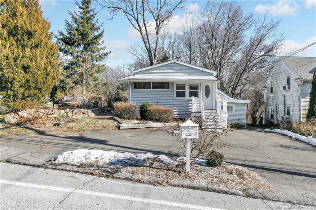 2650 Reservoir Ave, Trumbull, CT 06611