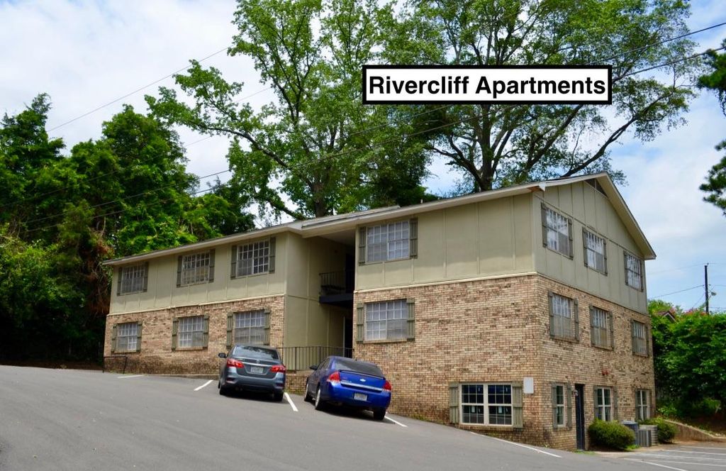 424 7th Ave NE, Tuscaloosa, AL 35404