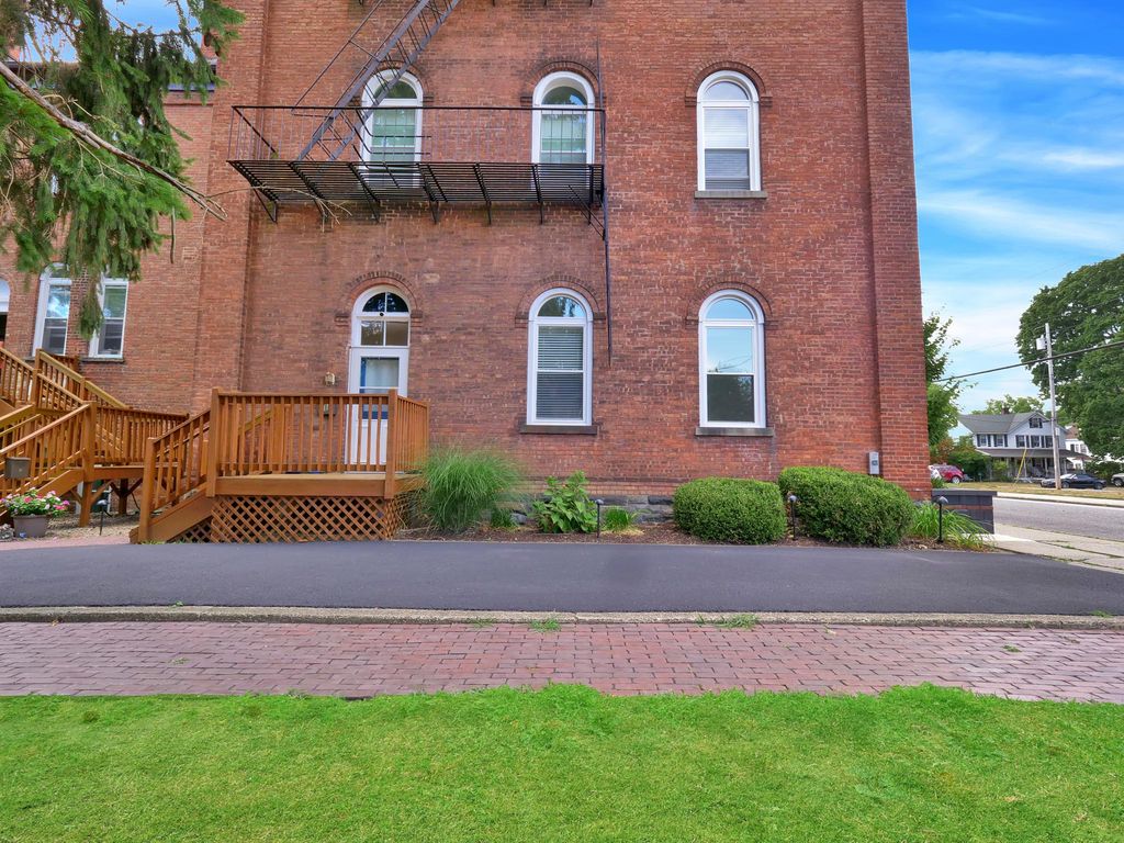 21 Idlewild Ave 1, Cornwall On Hudson, NY 12520 Trulia