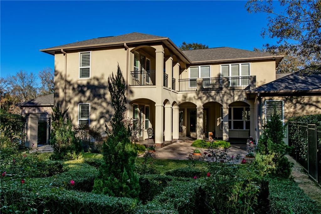 3300 Mojave Canyon Dr, College Station, TX 77845