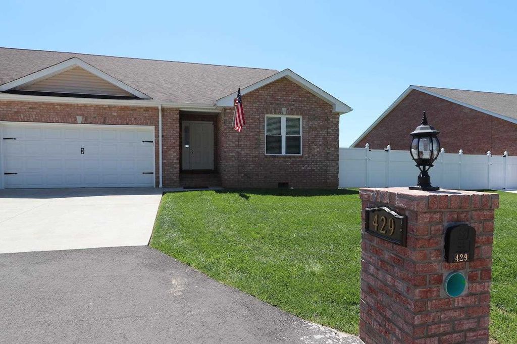 429 Private Road 574, Proctorville, OH 45669