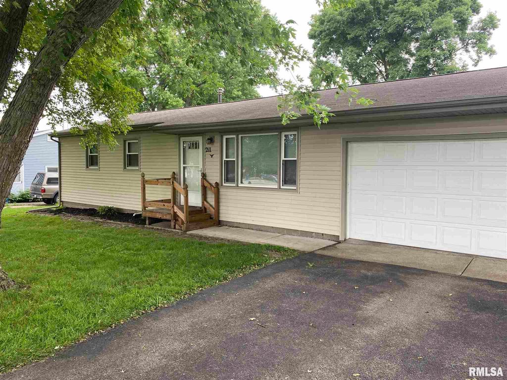 211 1st St, Coal Valley, IL 61240 Trulia