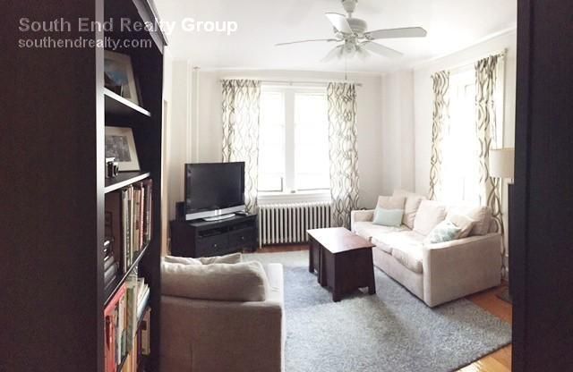 125 Peterborough St #36F, Boston, MA 02215