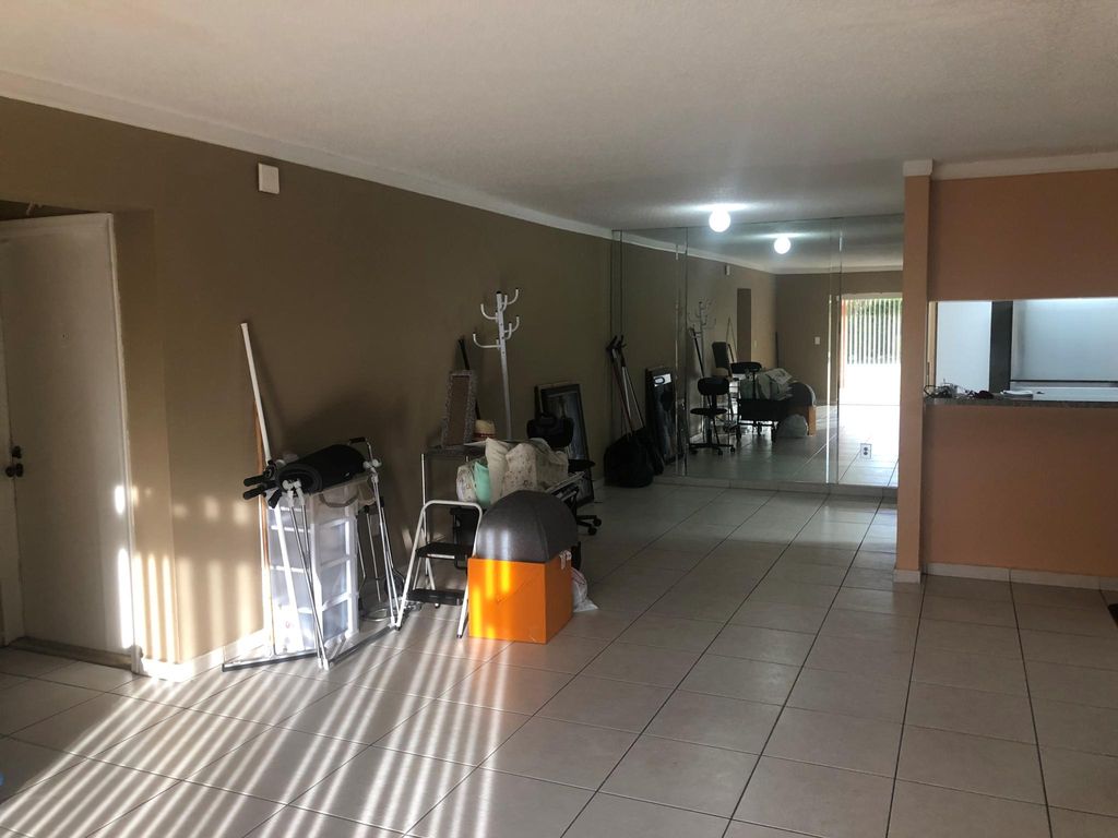 8650 SW 149th Ave #303, Miami, FL 33193