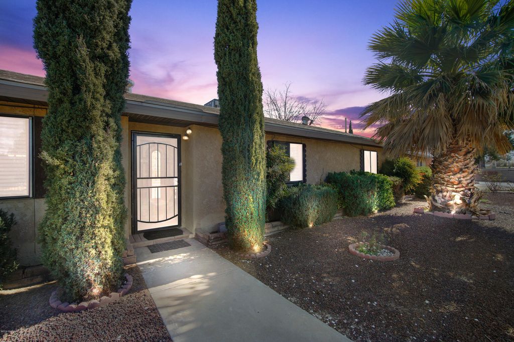 994 8th St, Las Cruces, NM 88005 Trulia