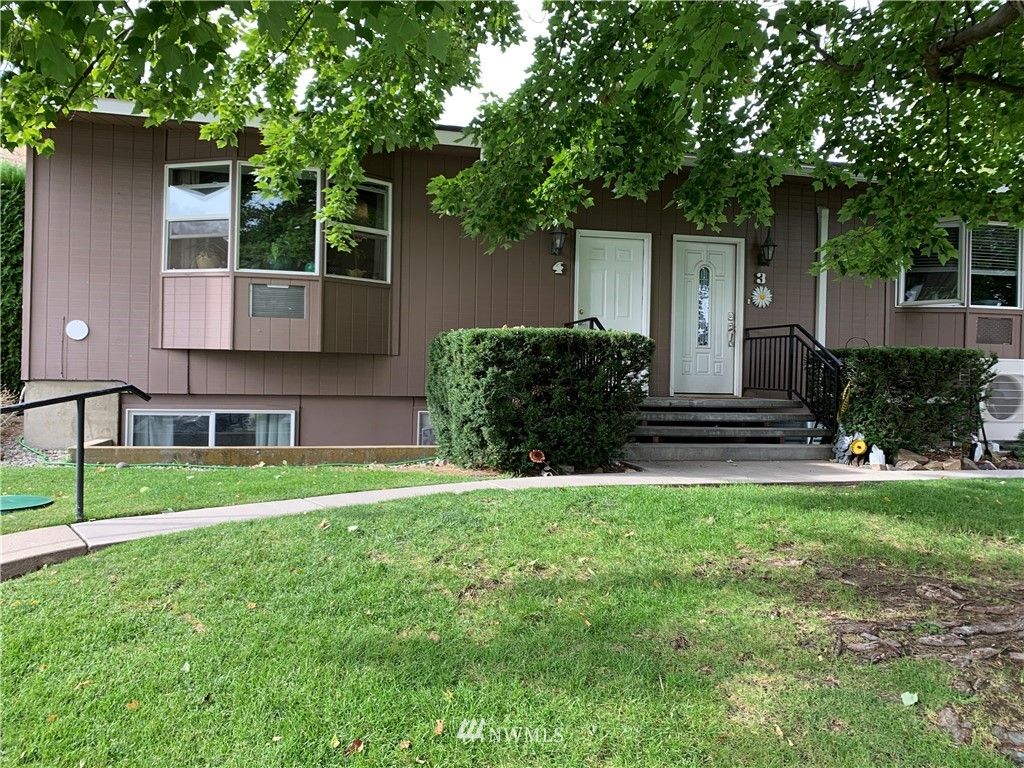 1815 Number 2 Canyon Rd #4, Wenatchee, WA 98801