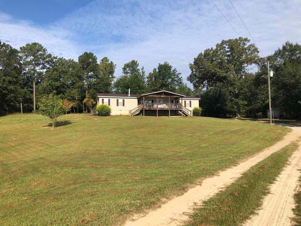 1954 Brewton Lovett Rd, East Dublin, GA 31027