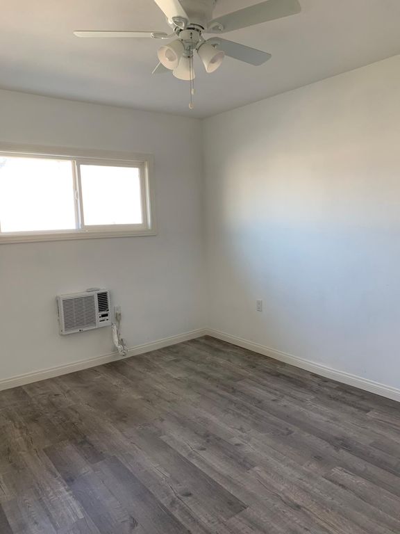 1730 W Jefferson Blvd, Los Angeles, CA 90018