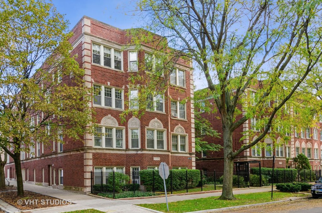 6143 N Hoyne Ave #3, Chicago, IL 60659