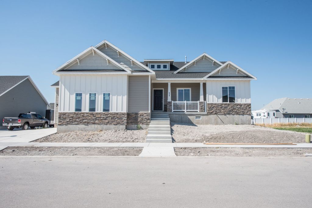 Knighton Plan in Mount Sterling Farms, Hyrum, UT 84319 3 Bed, 2 Bath