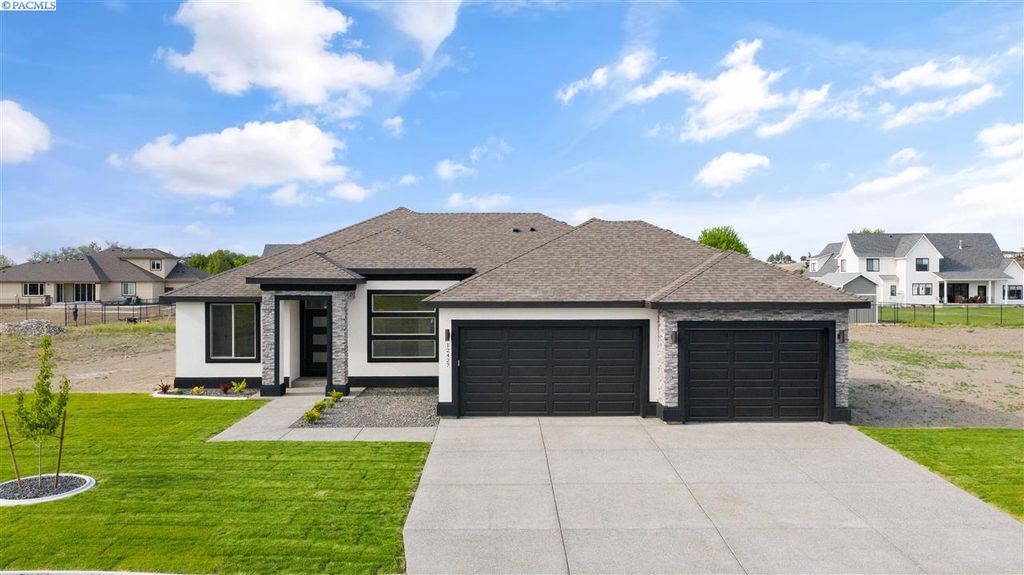 12427 Hunter, Pasco, WA 99301